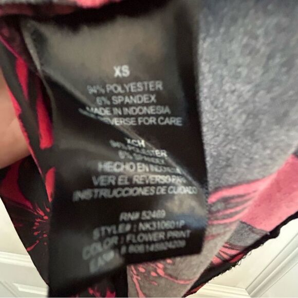 Norma Kamali Floral Print Faux Wrap Dress - Picture 7 of 10